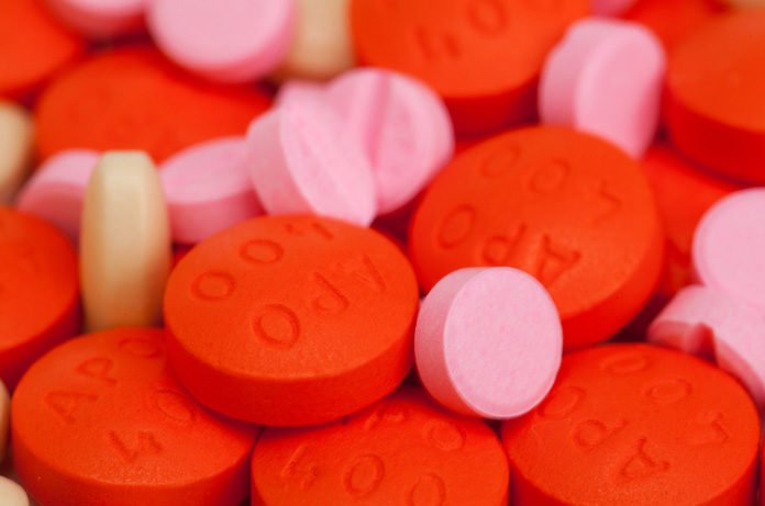 red-and-pink-pills
