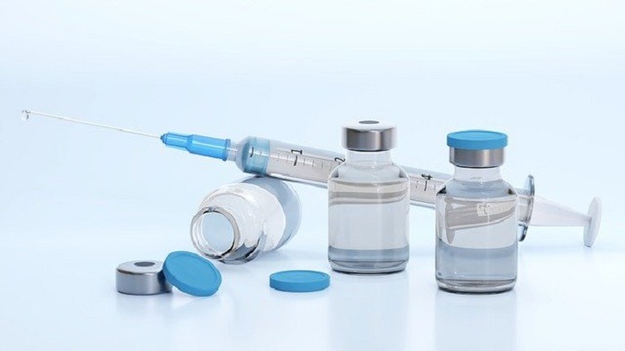 vials of vaccine and syringe