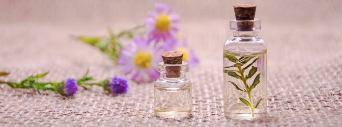Essential oils to support relaxation and sleep.