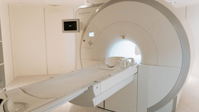 Image of a medical scanner
