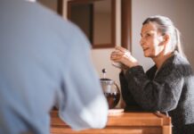 Can you drink coffee on a regular basis if you've had an episode of arrhythmia? - Image by Mikhail Nilov from Pexels